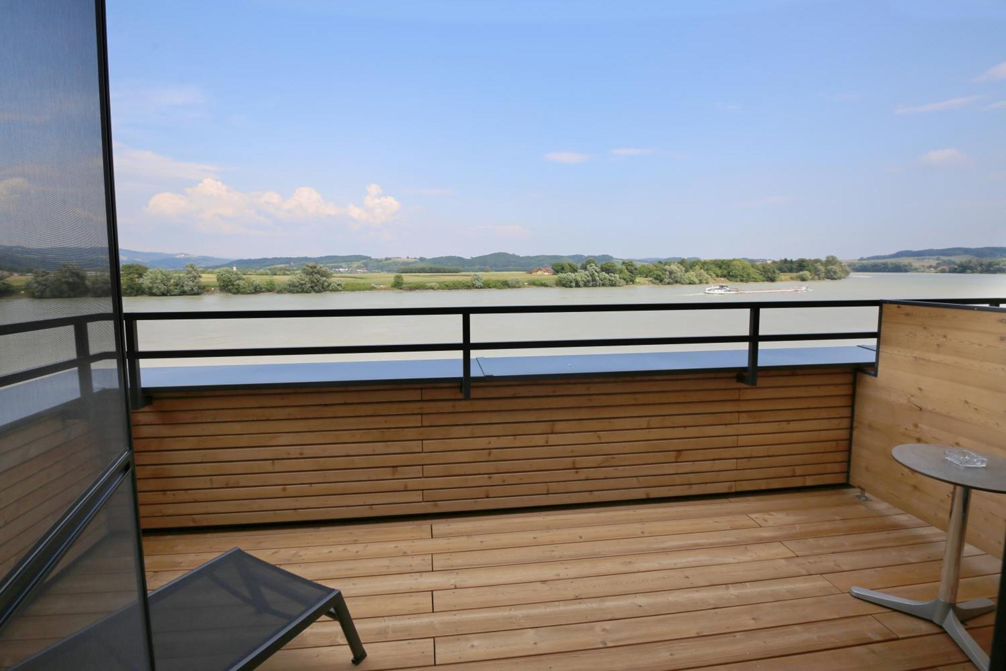 Donau Lodge يبز أن دير دوناو المظهر الخارجي الصورة